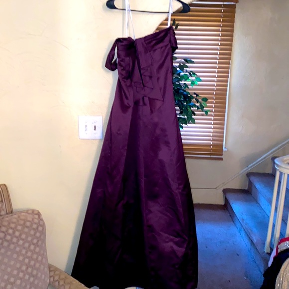 Purple Wedding Dresses - Picture 2 of 4
